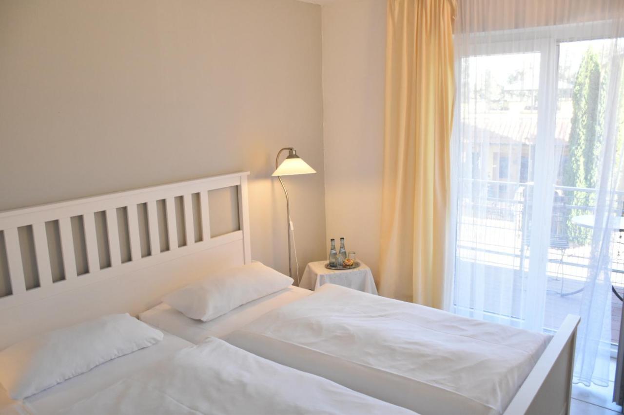 Hotel Kamps Ehrstädt Extérieur photo